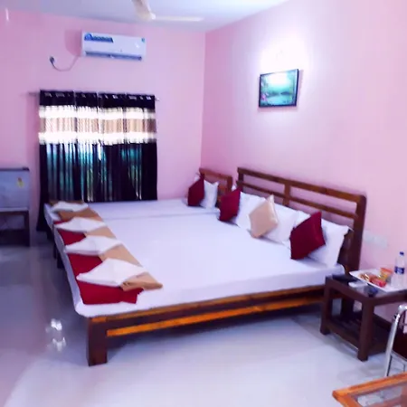 Samant Beach Resort Malvan Exterior photo