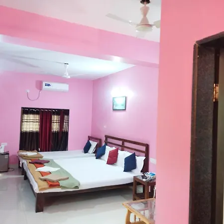 Samant Beach Resort Malvan Room photo