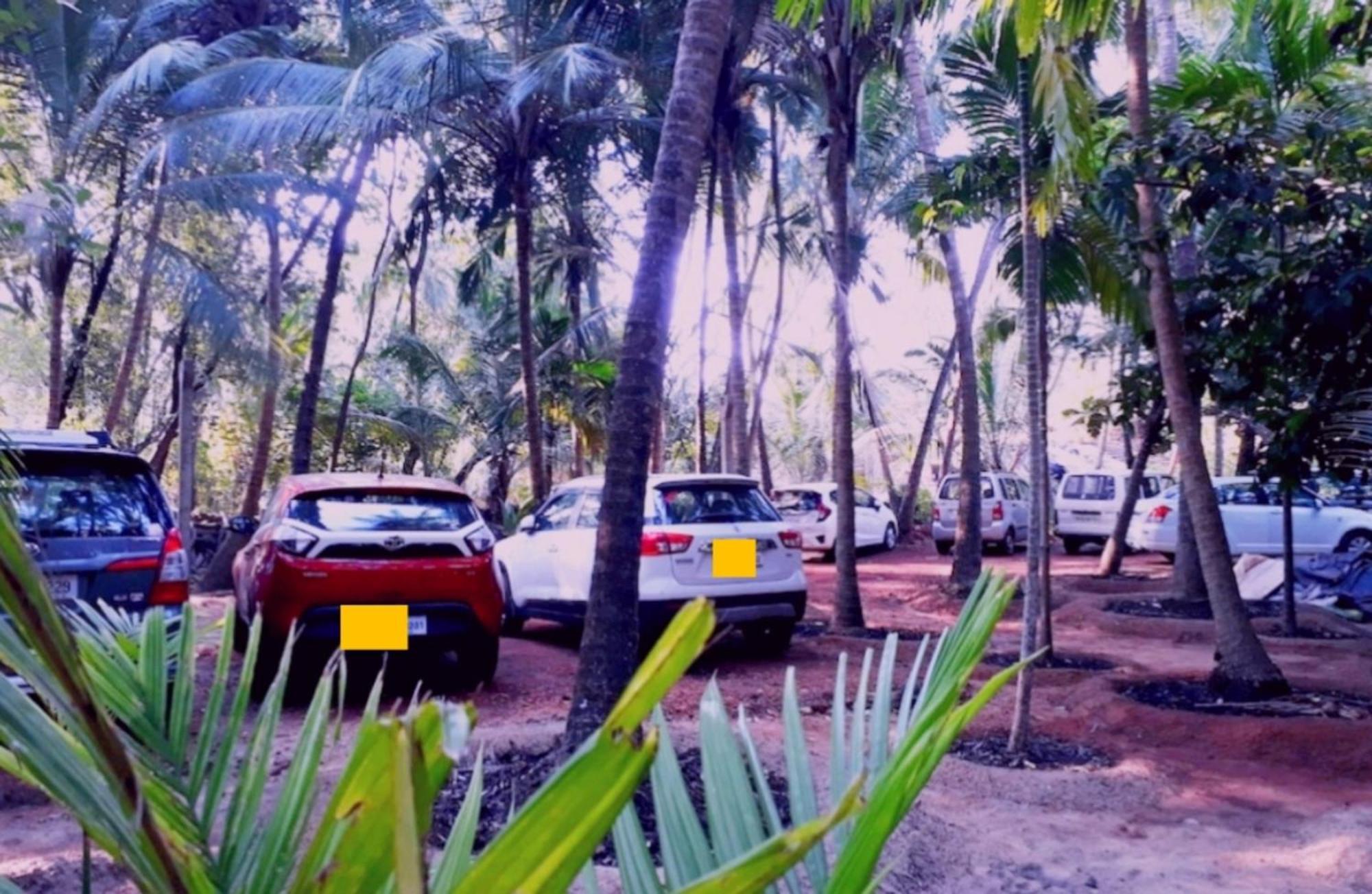 सहारा Samant Malvan